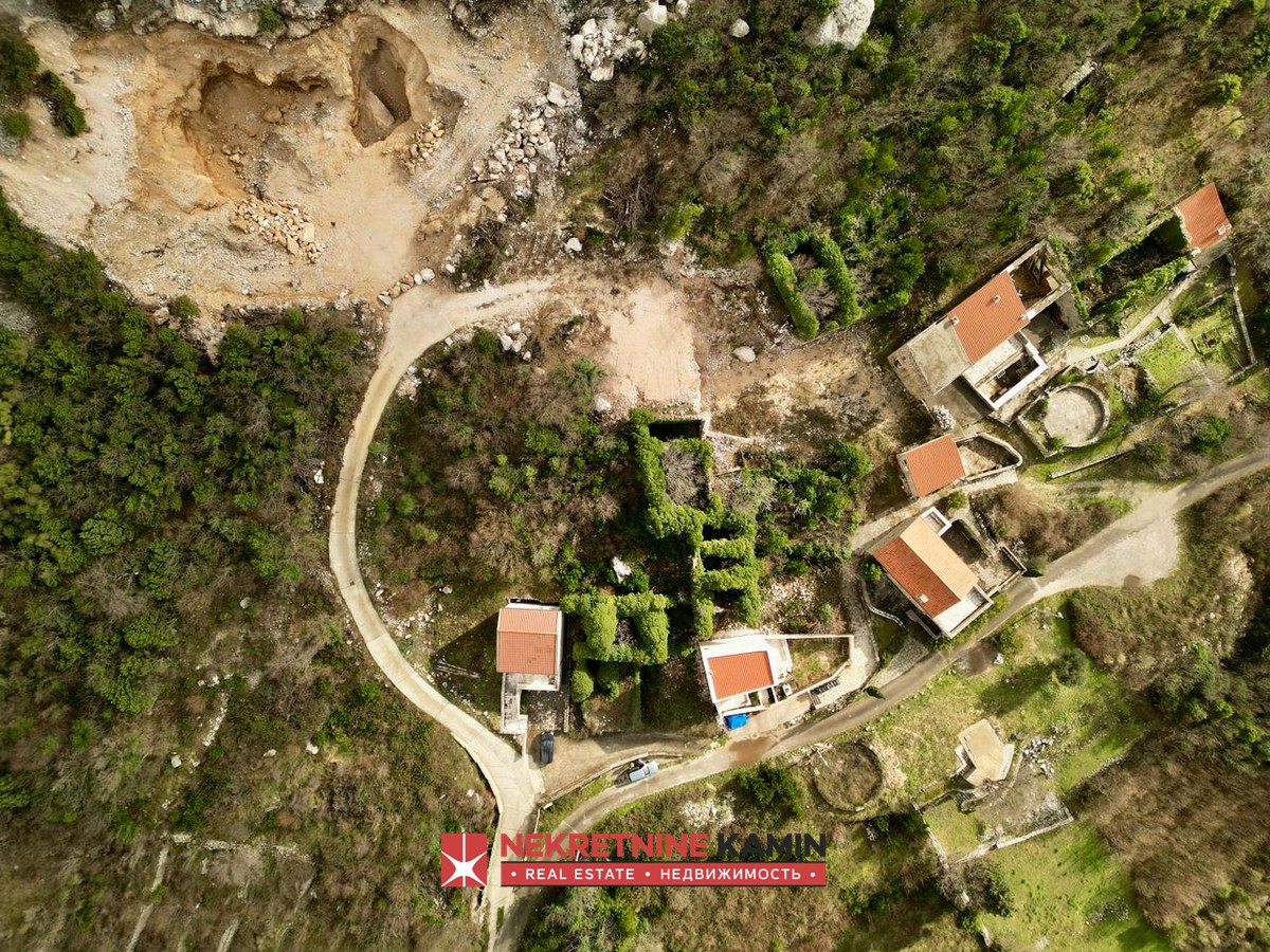 Urbanizovan plac 90m2 na prodaju, Tudurovići, Budva